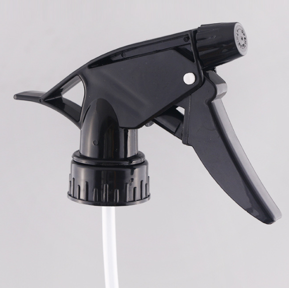 Black plastic spray nozzle