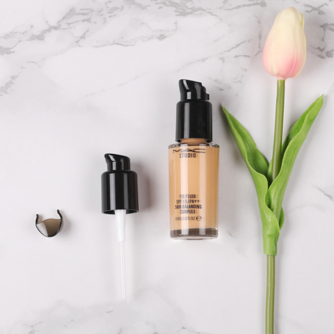 Body milk liquid foundation pump