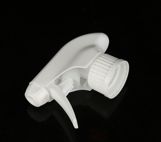 24mm White Trigger Sprayer