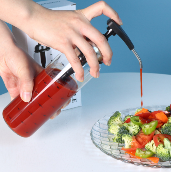 Kitchen Dustproof Ketchup Bottle